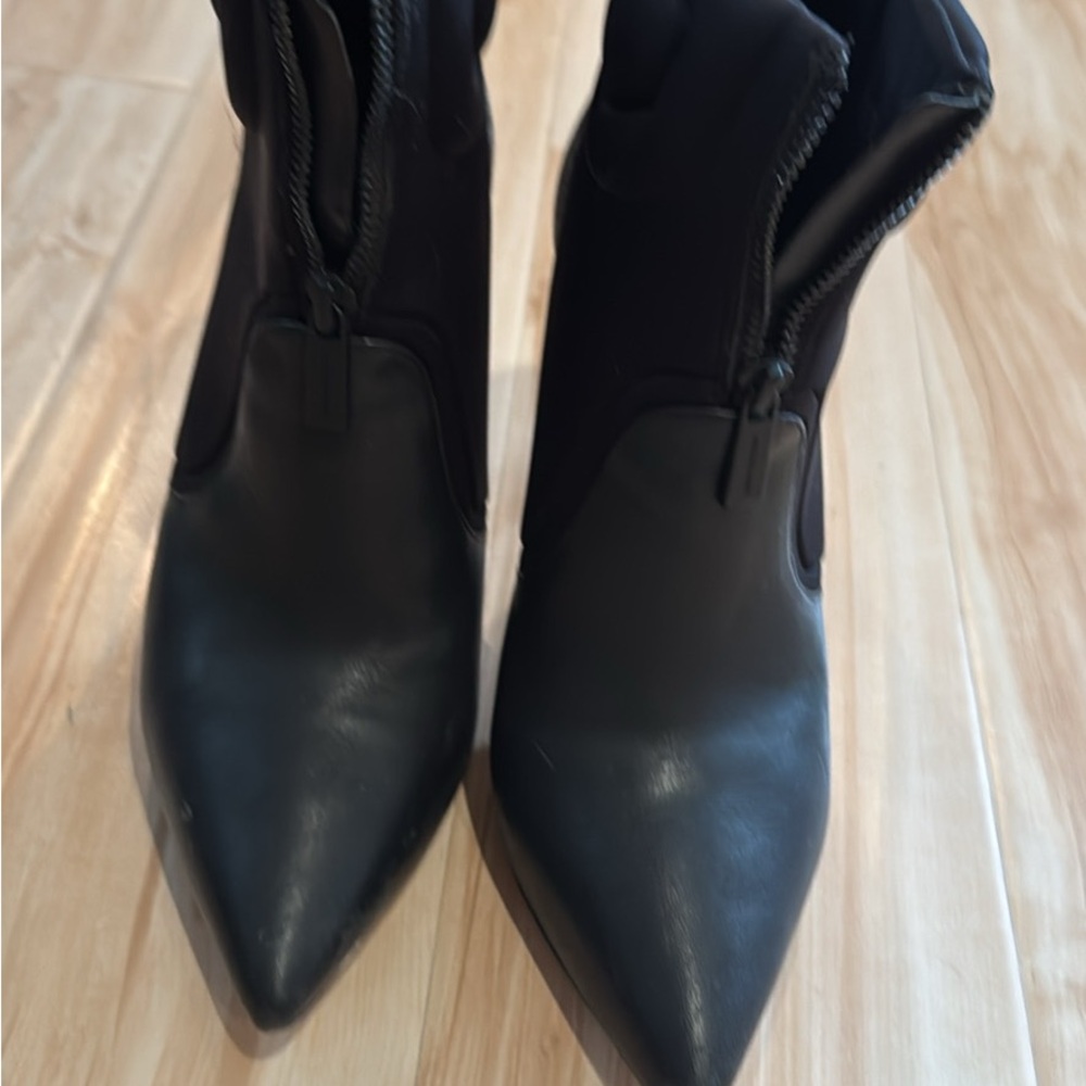 Michael Kors Black Ankle Boots Sleek Design